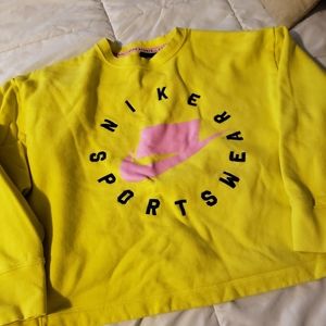 Nike cropped crew neck sweatshirt